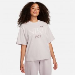 Nike Sportswear dámské tričko Platinum Violet
