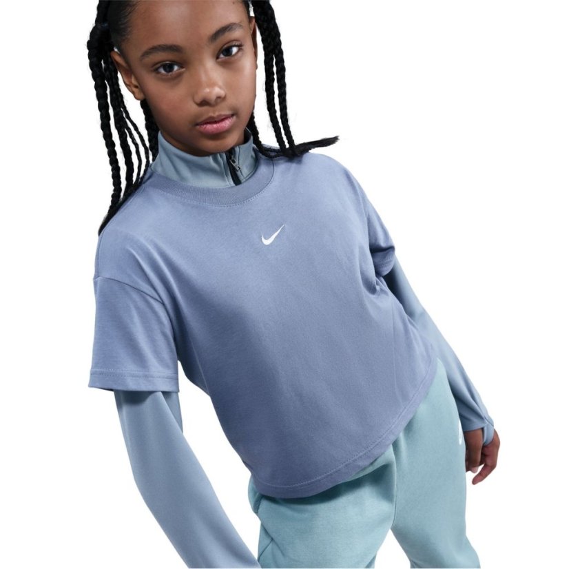 Nike Sportswear Big Kids' (Girls') T-Shirt Indigo