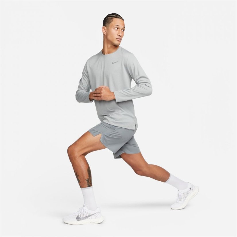 Nike Miler Men's Dri-FIT UV Long-Sleeve Running Top Grey