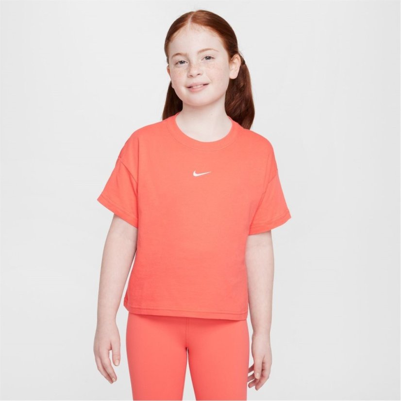 Nike Sportswear Big Kids' (Girls') T-Shirt Magic Ember