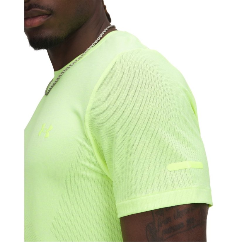 Under Armour Men's Seamless Stride Short-Sleeve Performance Top Yellow