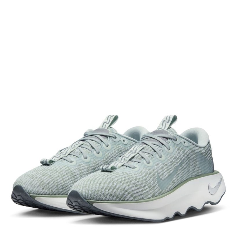 Nike Motiva Women's Walking Shoes Grey/White