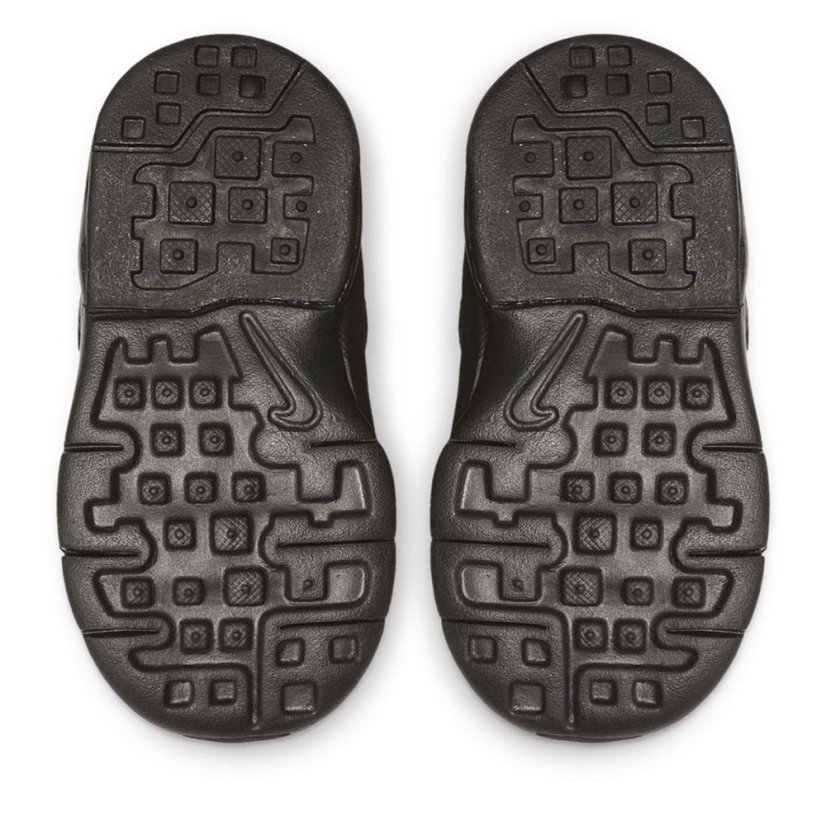 Nike Girls' Air Max Invigor (Td) Toddler Shoe Runners Girls Triple Black