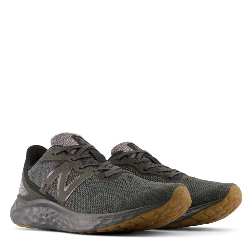 New Balance Fresh Foam Arishi v4 pánska bežecká obuv Black