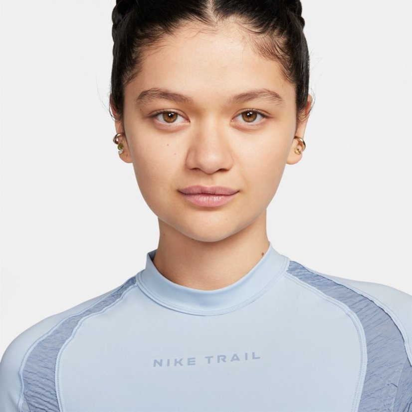 Nike Trail Women's Dri-FIT Long-Sleeve Running Top Light Armoury Blue/Ashen Slate