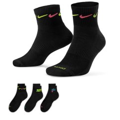 Nike Everyday Plus Cushioned Training Ankle Socks (3 Pairs) Black