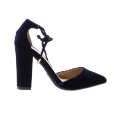 Full Circle Tie Court Sandals velikost 4