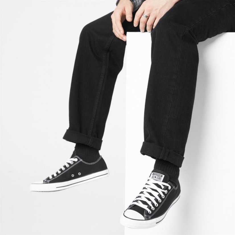 Converse Chuck Ox Canvas Trainers Black 001