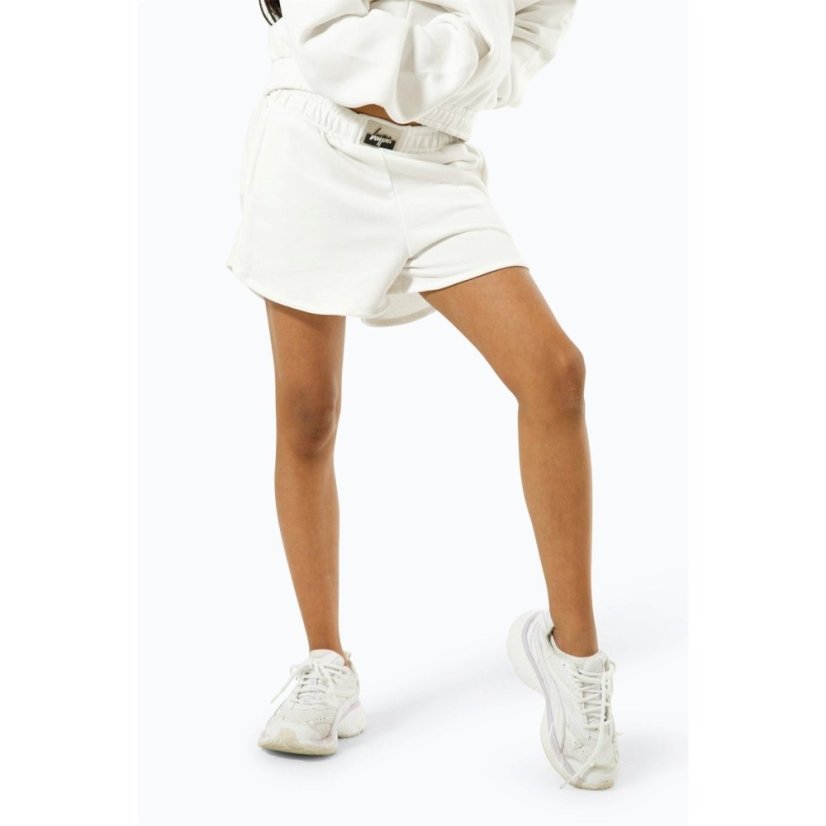 Hype Script Shorts Jn99 White