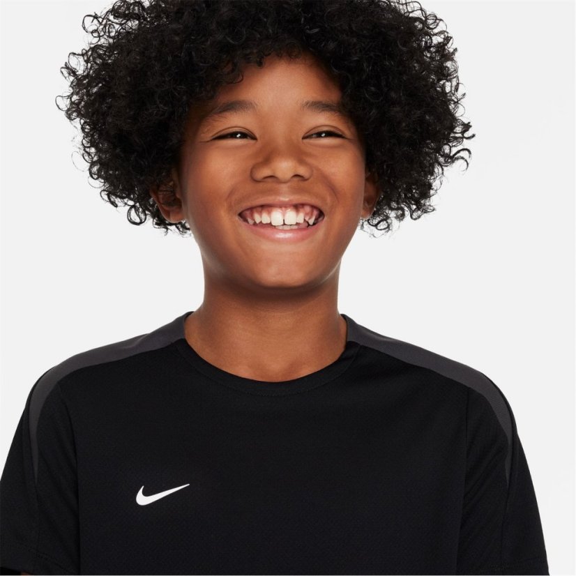 Nike Strike Dri-FIT Short-Sleeve Global Football Top Juniors Black/White