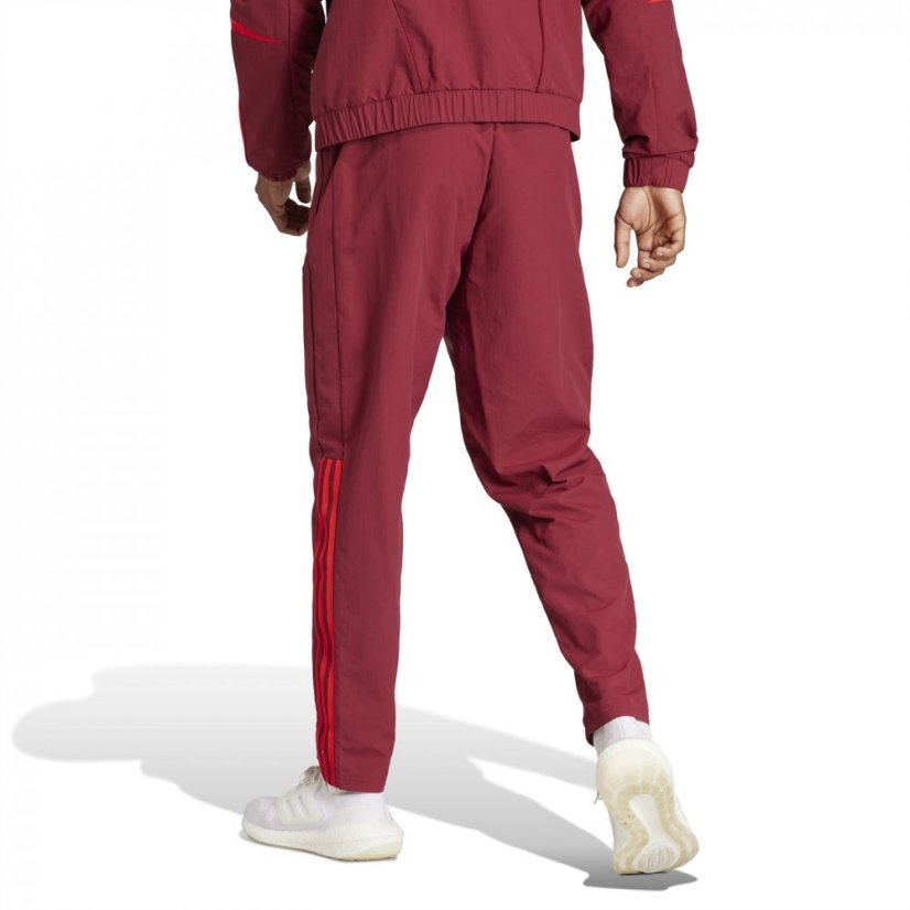 adidas Manchester United Presentation Bottoms 2023 2024 Adults Burgundy 2