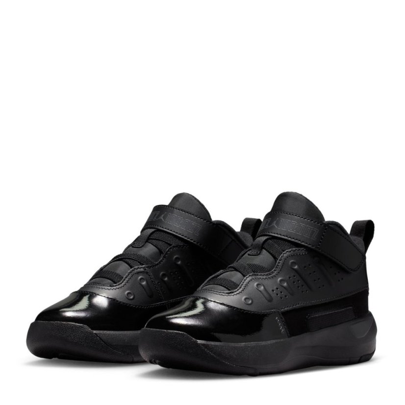 Air Jordan Kids' Max Aura Basketball Trainers Triple Black