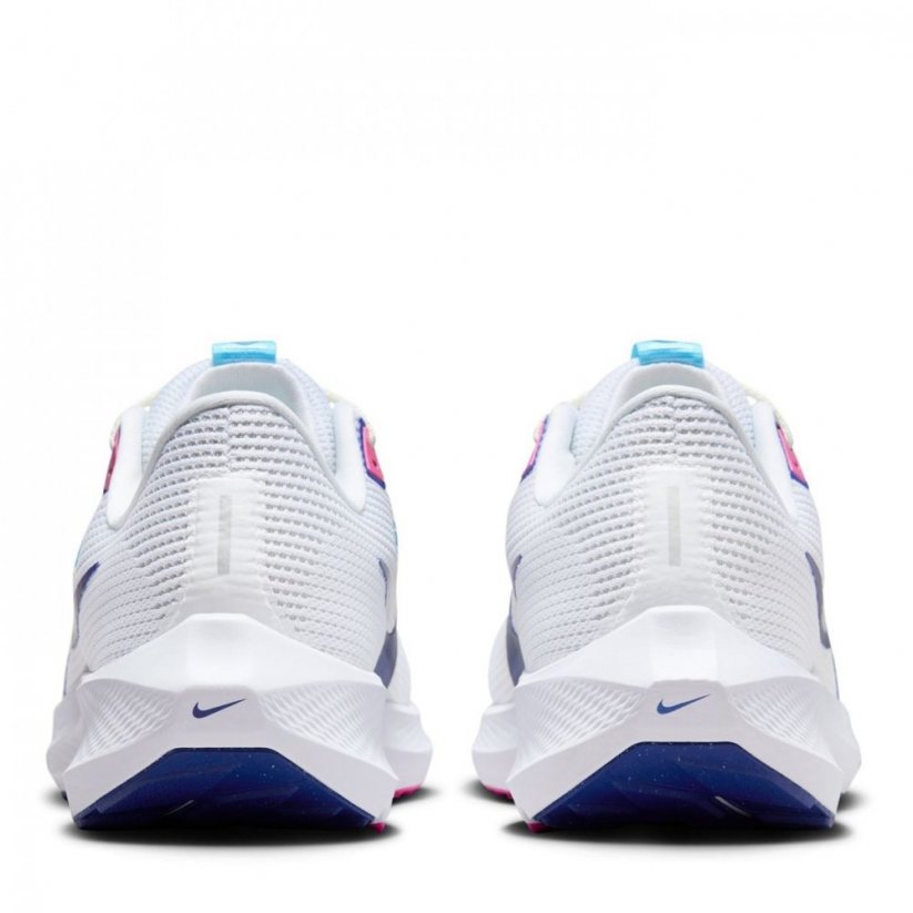 Nike Pegasus 40 Road pánska bežecká obuv White/Deep Royal